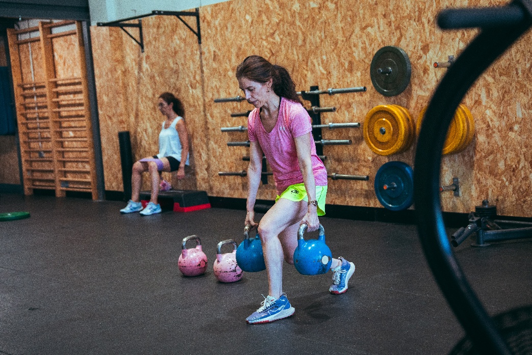 ESC-LR_glute-training_carrusel_2